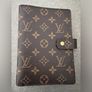 Authentic Louis Vuitton MM Agenda Monogram
